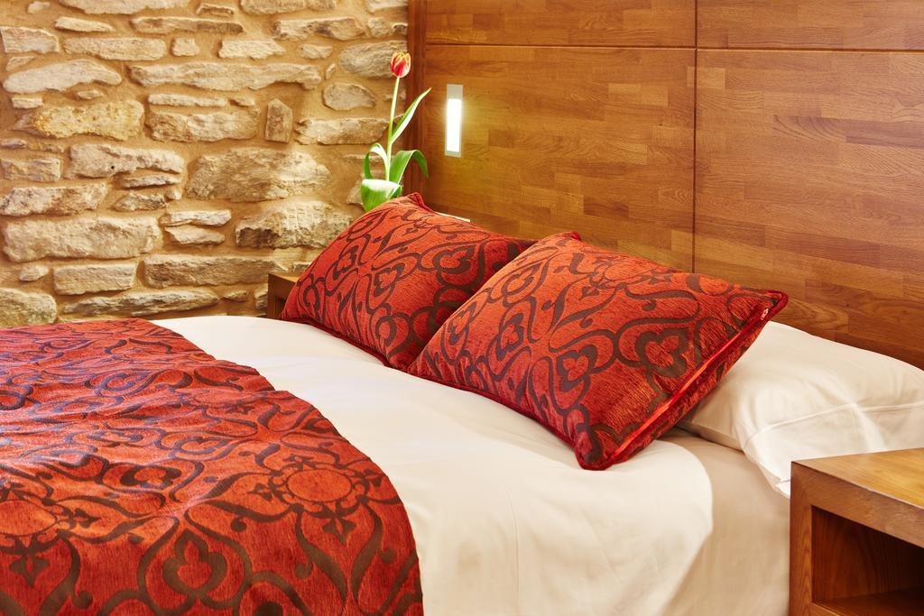 Mapoula Pr Boutique Hotel Santiago de Compostela Phòng bức ảnh
